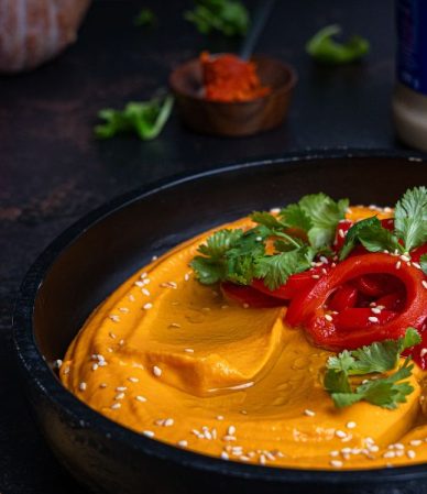 Hummus z pieczoną papryką i tahini QF