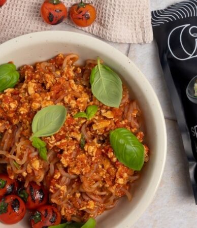Wegańskie spaghetti z makaronem konjac